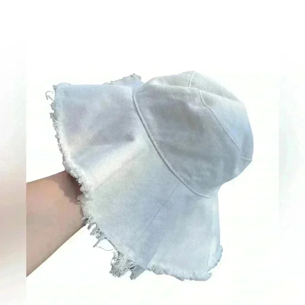 H&M women’s bucket hat cream sz M like new no flaws